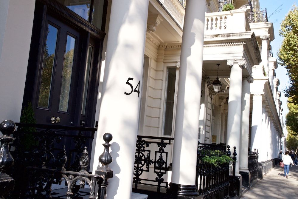 undefined 54 Queens Gate Hotel 7