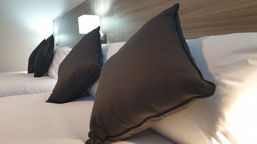 The Bruce Hotel Superior Double or Twin Room