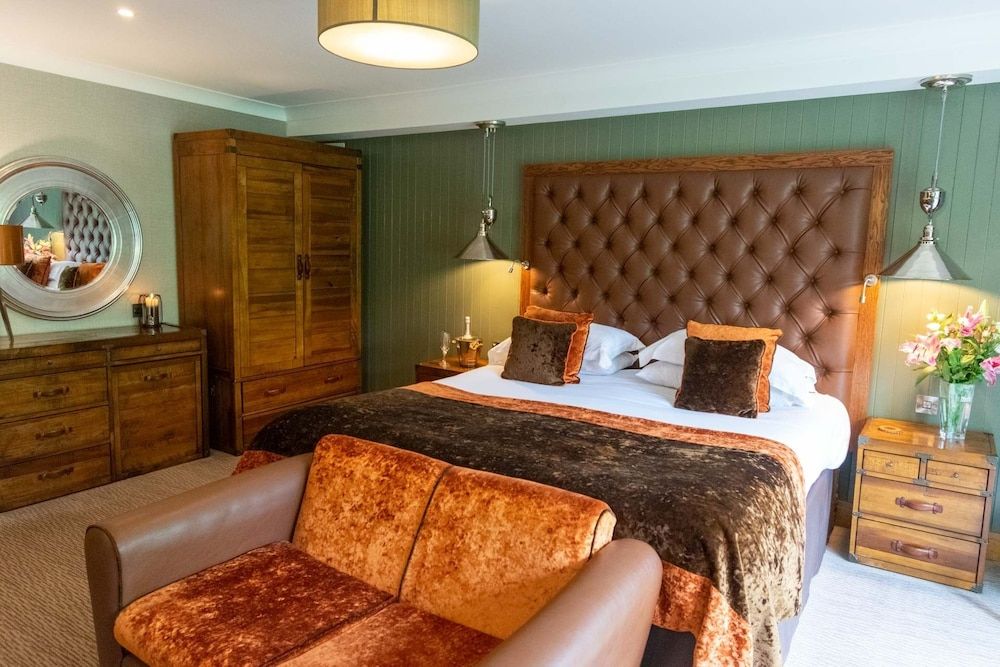 Craigmhor Lodge & Courtyard Suite, Balcony 3