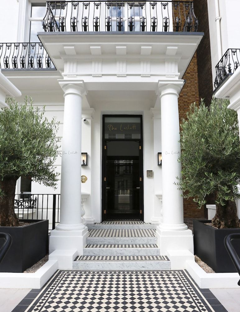 undefined The Laslett Hotel 7