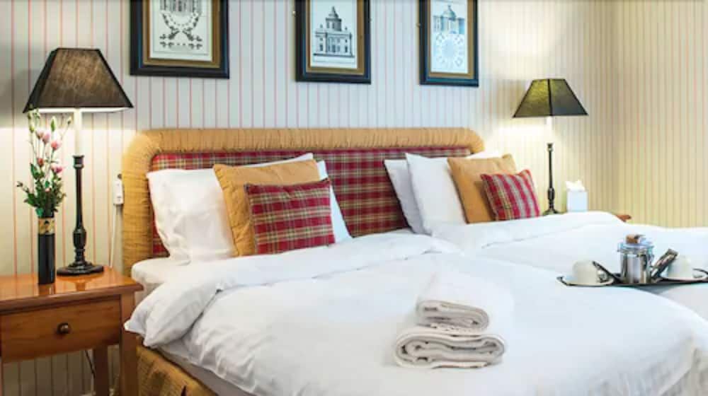 The Bear Hotel Twin Room