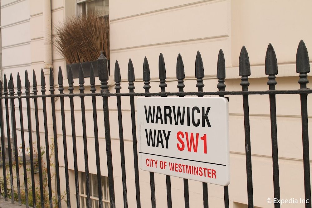 undefined Colliers Hotel 5