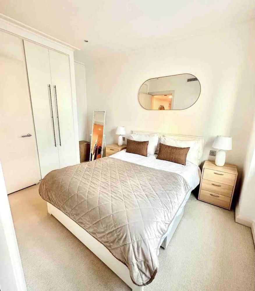 H&K Ventures LTD City Apartment, 2 Bedrooms 16