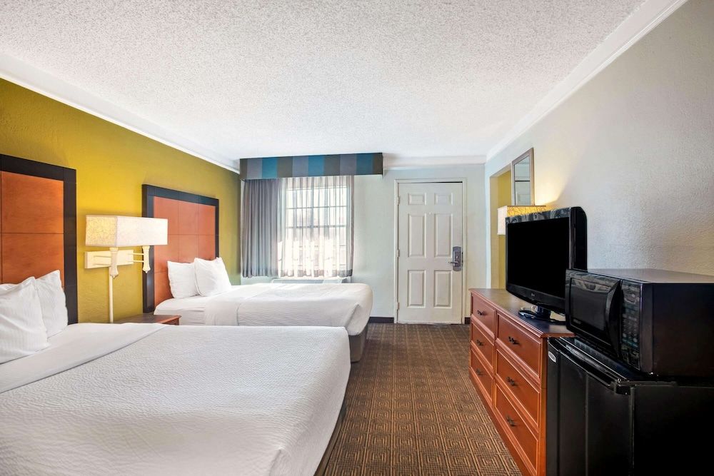 Room, 2 Double Beds, Smoking