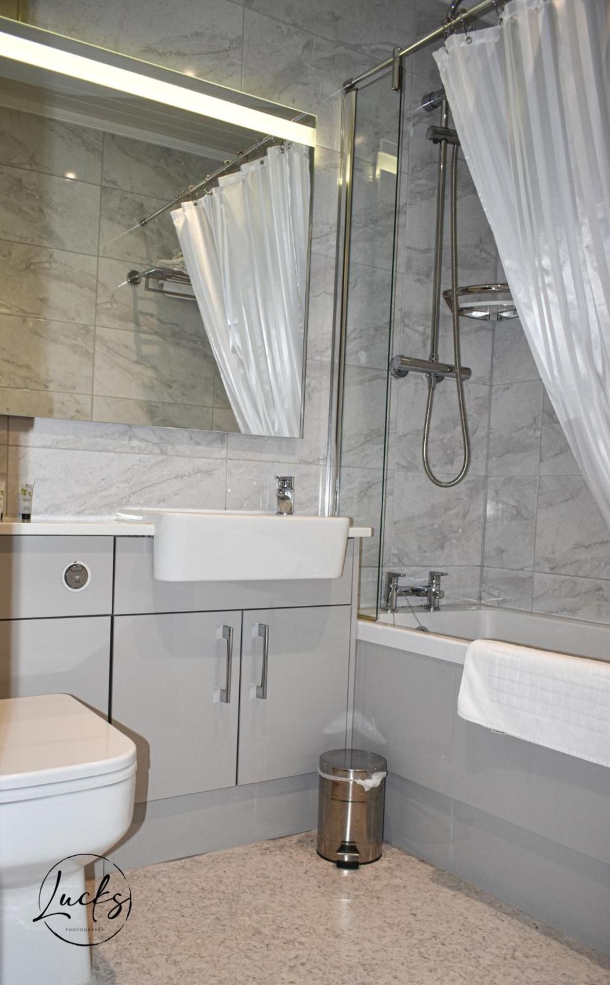 Pennine Manor Hotel Superior Double Room 3