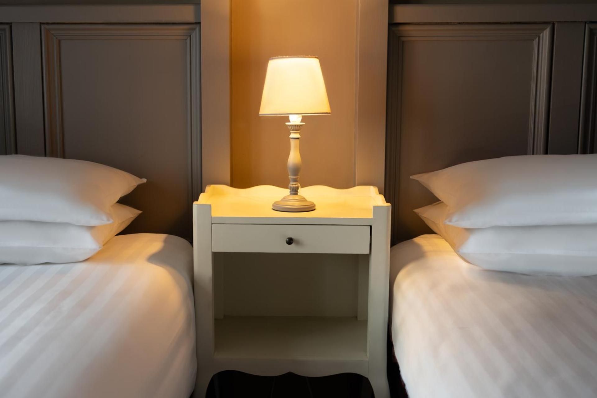 Pennine Manor Hotel Standard Twin Room