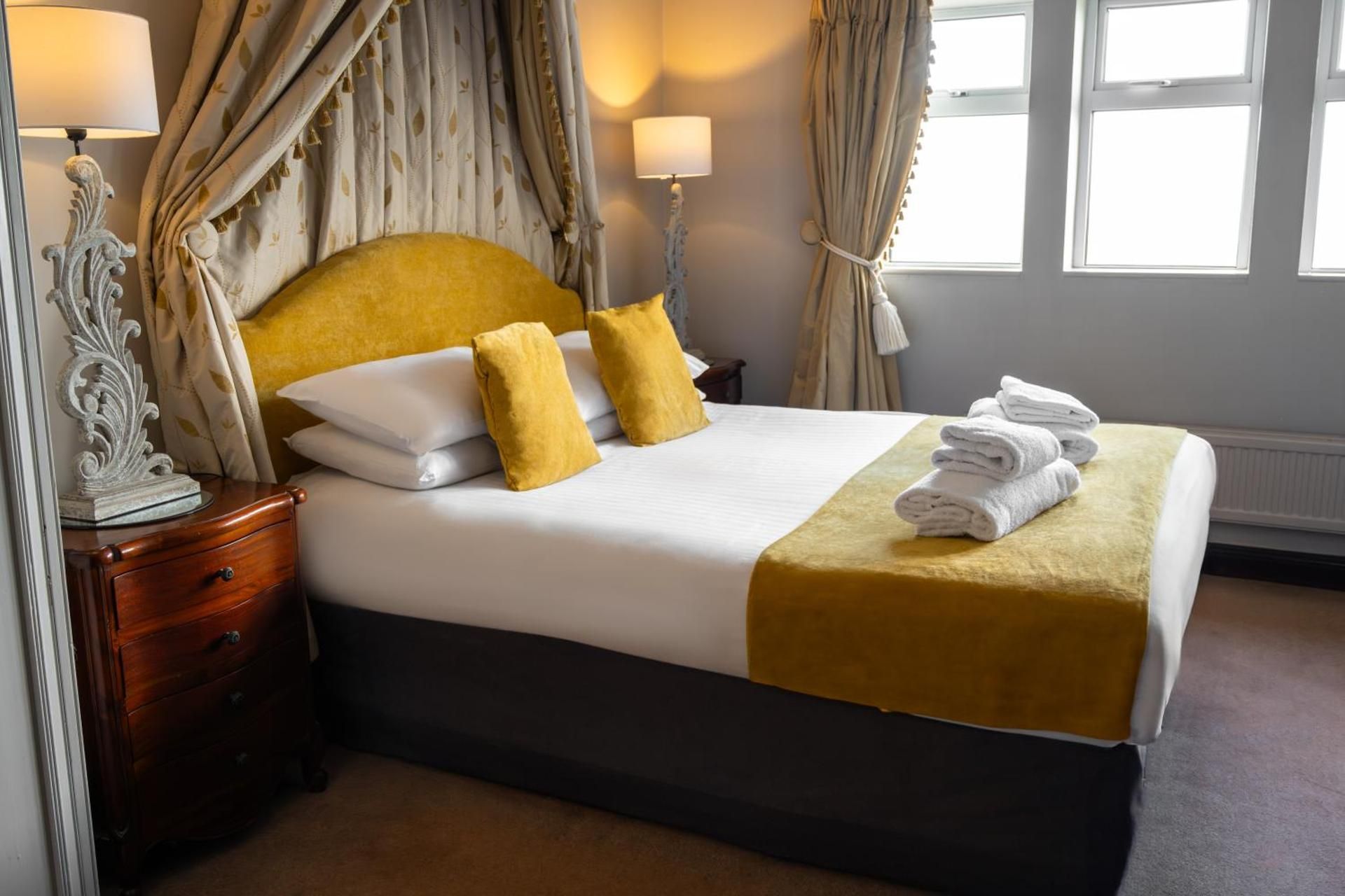 Pennine Manor Hotel Superior Double Room 2