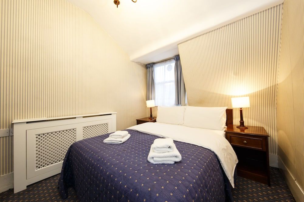 Regency House Double Room 4