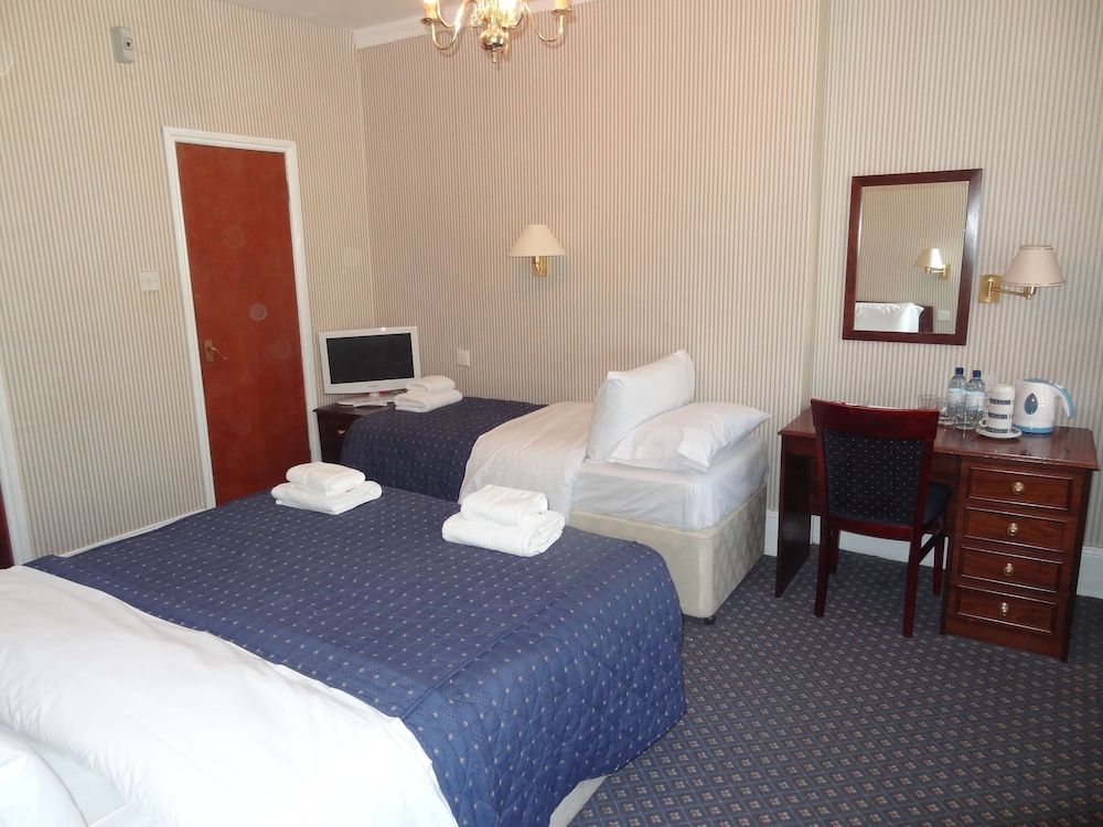 Family Triple Room (3pax)