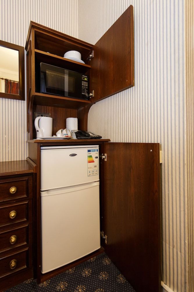 Regency House Double Room 12