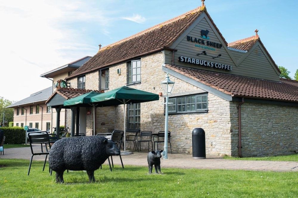 undefined Lodge at Bristol 6