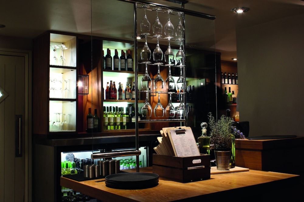 undefined Lodge at Bristol 5