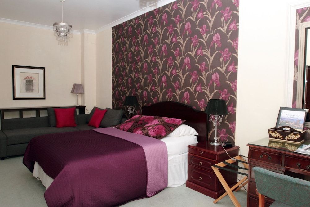 undefined Edinburgh Thistle Hotel 2