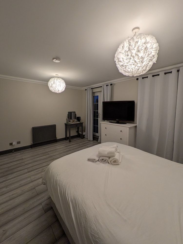 undefined Woodgrove Holiday Homes, Inverness 4