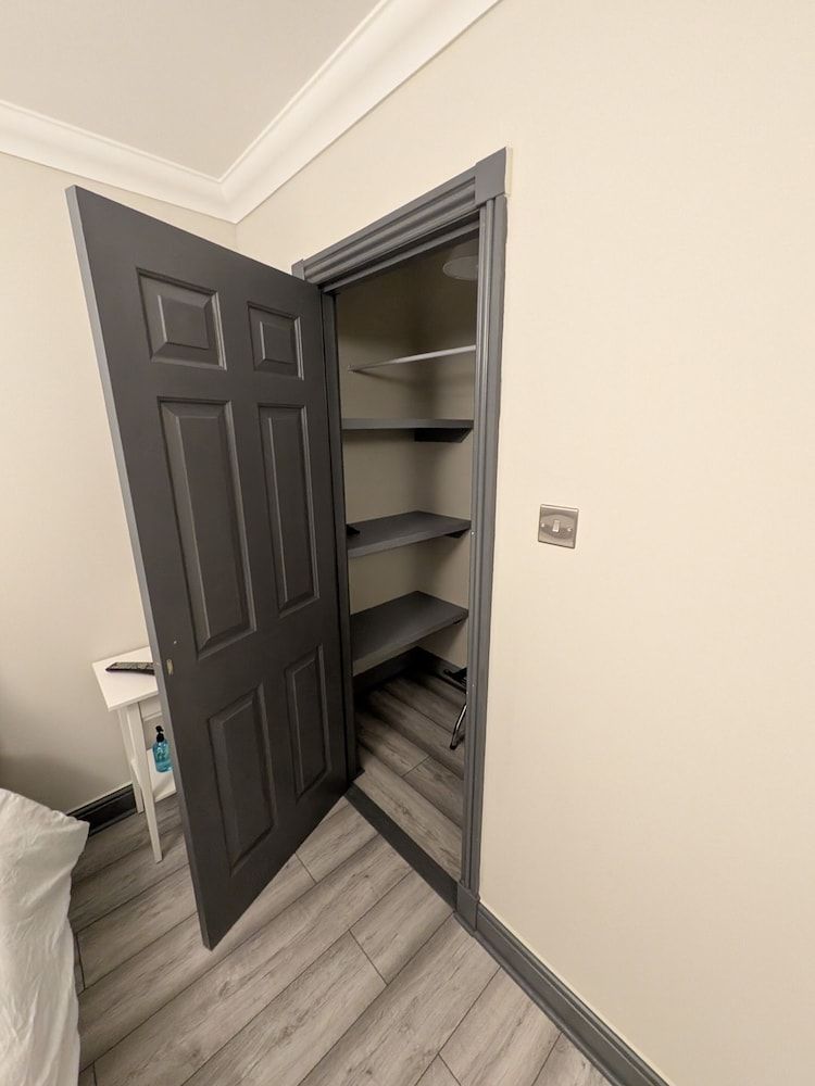 Woodgrove Holiday Homes, Inverness Standard Double Room, Shared Bathroom 15