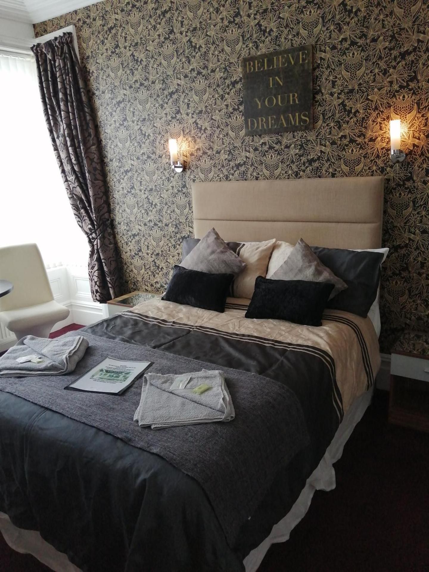 undefined The Garnett Hotel