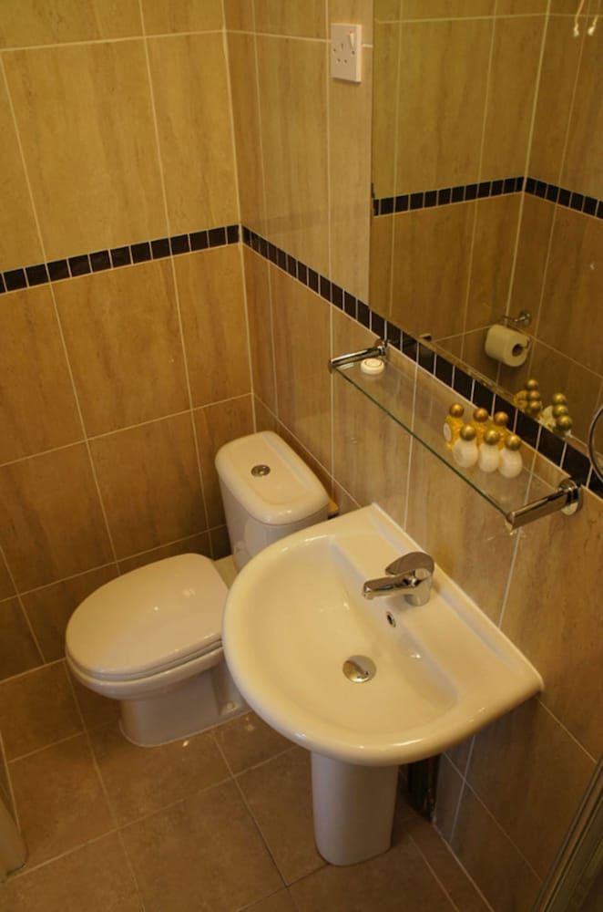 undefined Sapphire Hotel 4