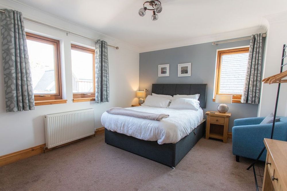 Double Room (14)