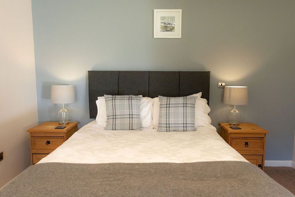 Double Room (14)