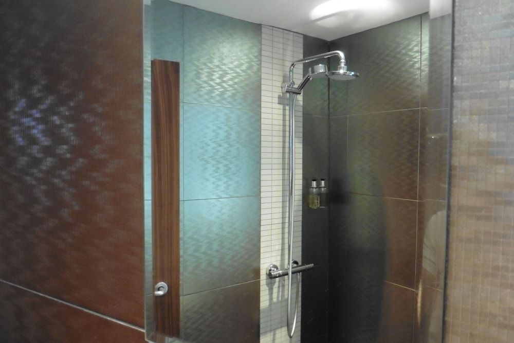 Brighton Inn Boutique Guest Accommodation Double Room, Ensuite (Small) 16