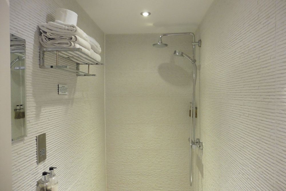 Brighton Inn Boutique Guest Accommodation Superior Double or Twin Room, Ensuite 8