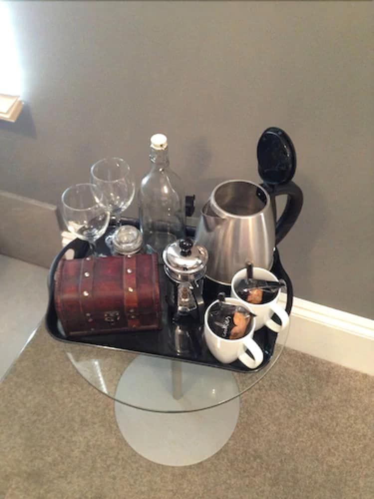 Brighton Inn Boutique Guest Accommodation Luxury Suite, Ensuite 10