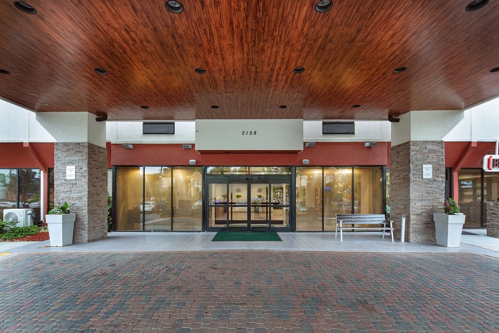 undefined Holiday Inn Atlanta-Northlake by IHG 6