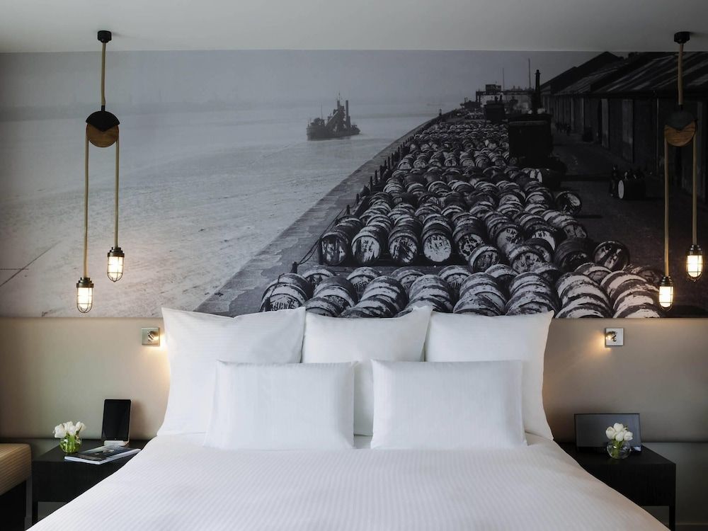 undefined Pullman Liverpool 10