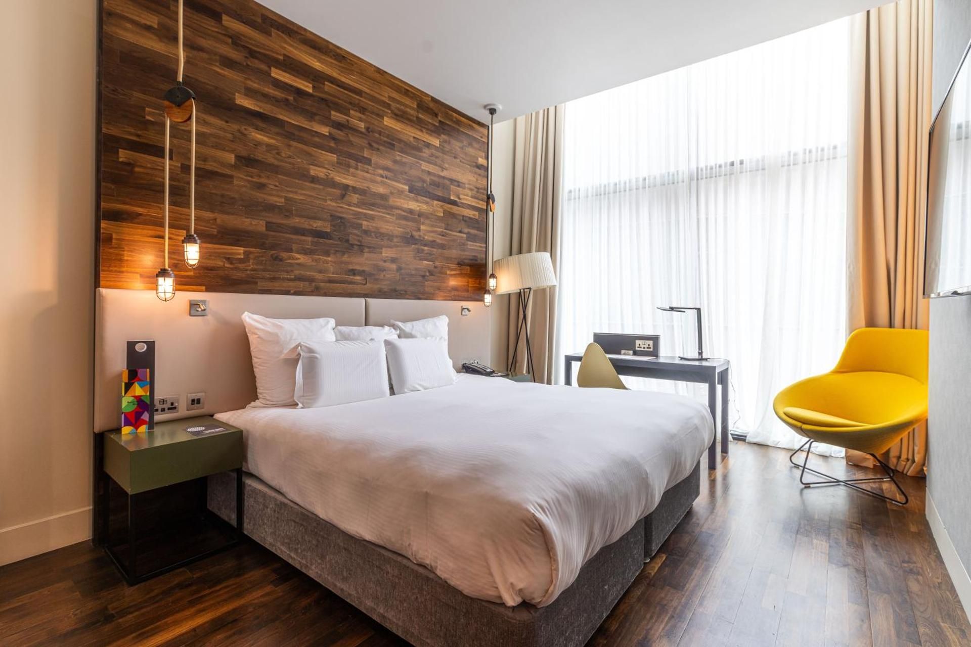 undefined Pullman Liverpool 4