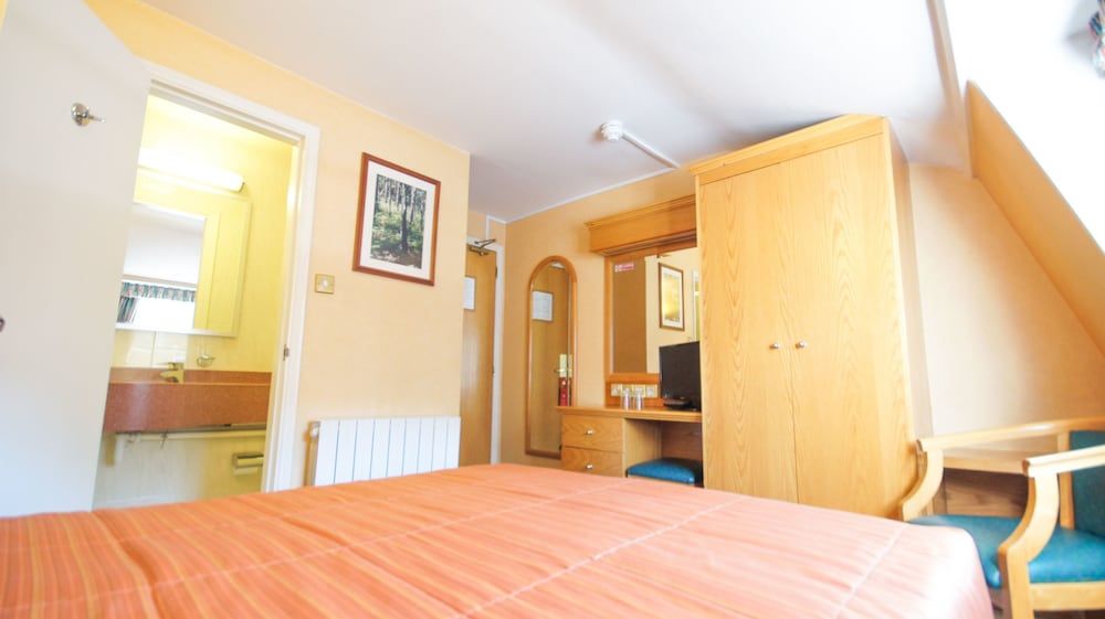 undefined Nayland Hotel 5