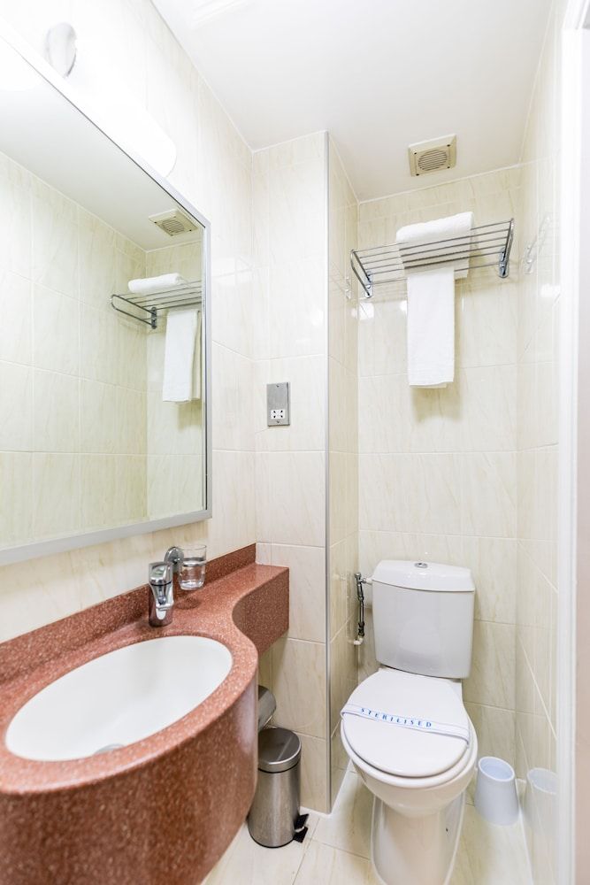 Nayland Hotel Double Room 5