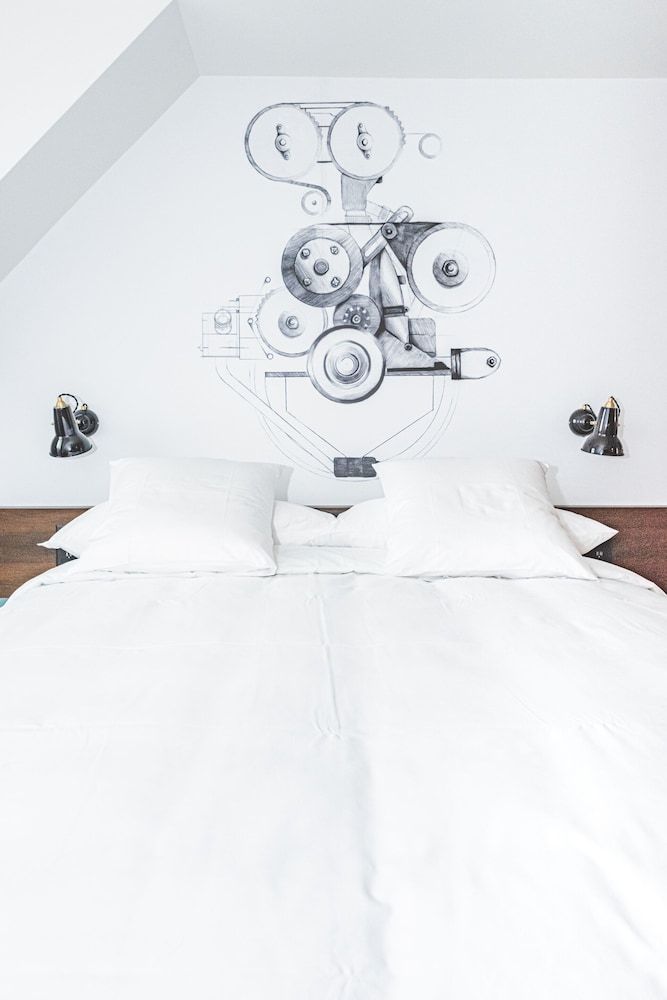 Hotel Bernina Geneva Comfort Double Room 4