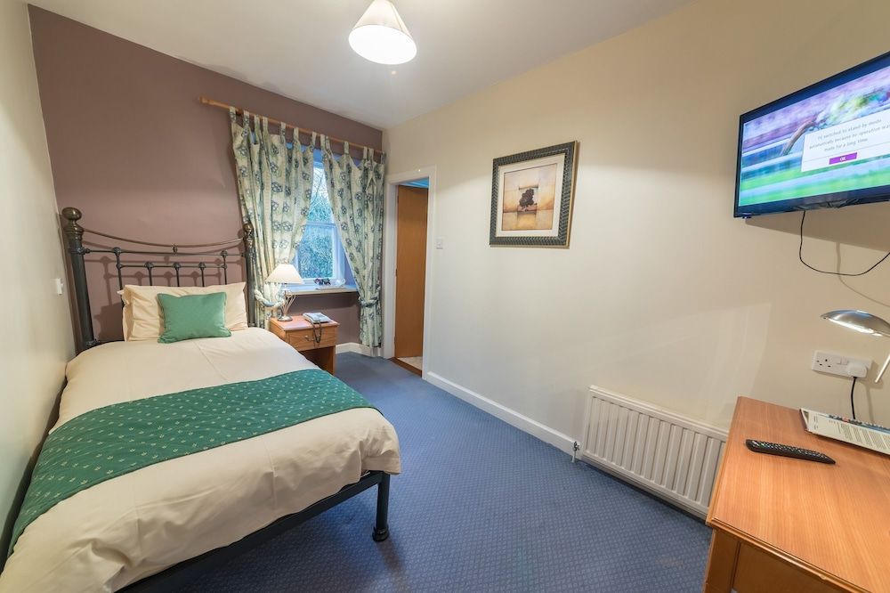 Pentland Single Room 2