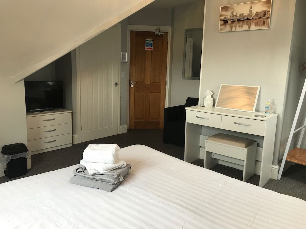 The Craigside Luxury Double Room, Ensuite 2