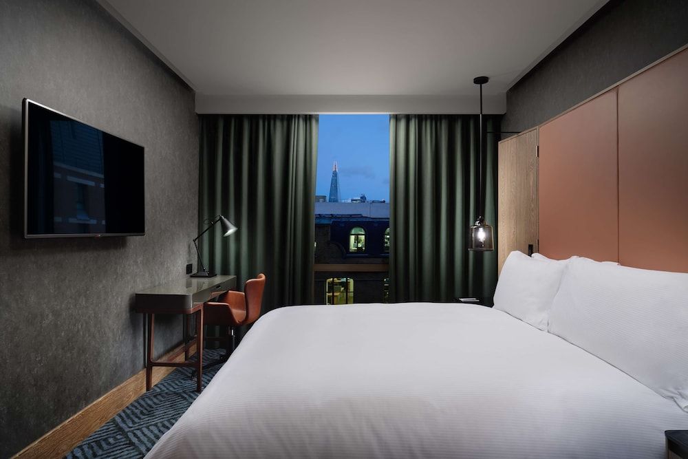 undefined Hilton London Bankside 9
