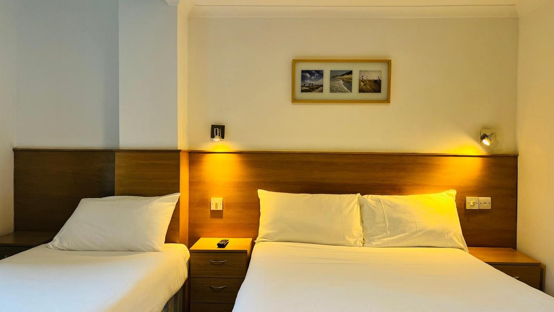 undefined West Cromwell Hotel 2