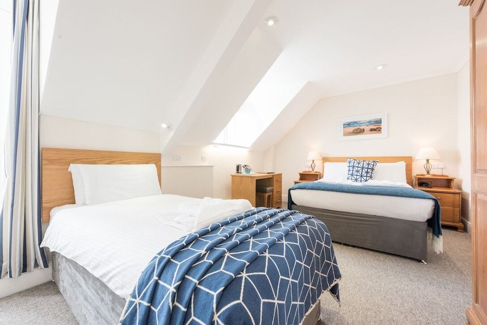 Family Room, Sea View