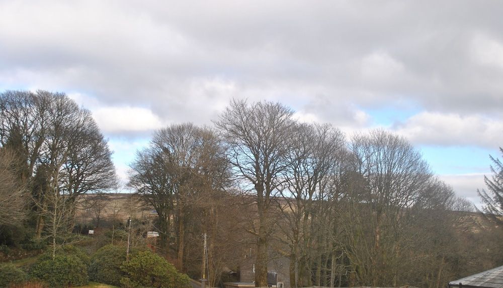 Shap Wells Hotel Traditional Triple Room, 1 Bedroom, Garden View 5