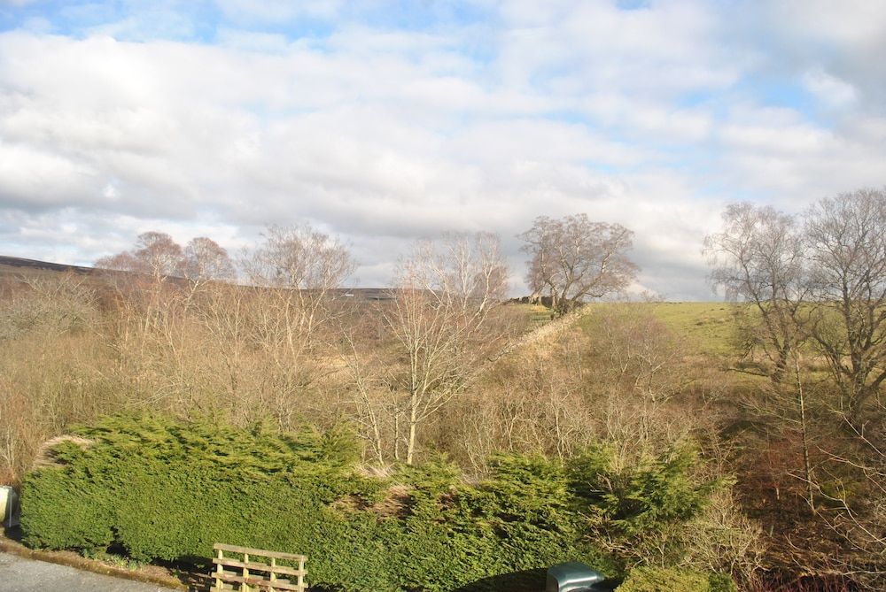 Shap Wells Hotel Traditional Triple Room, 1 Bedroom, Garden View 6