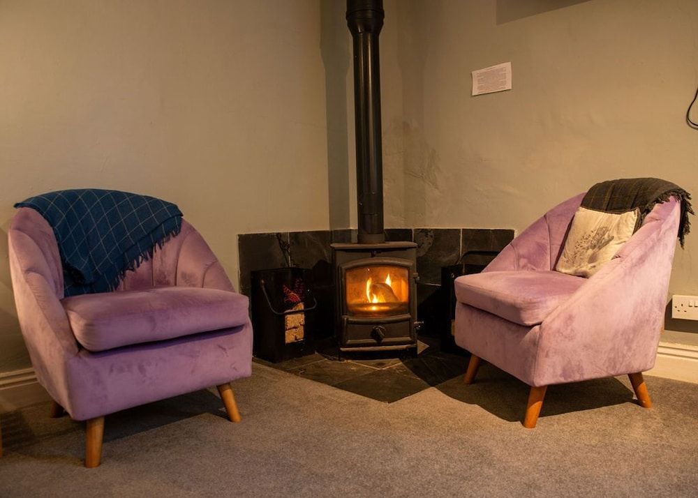 High Paradise Farm Double Room, Ensuite (The Piggeries Room) 8