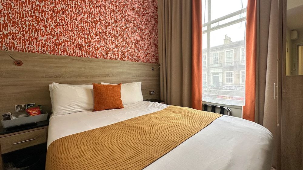 undefined Cairn Hotel 10