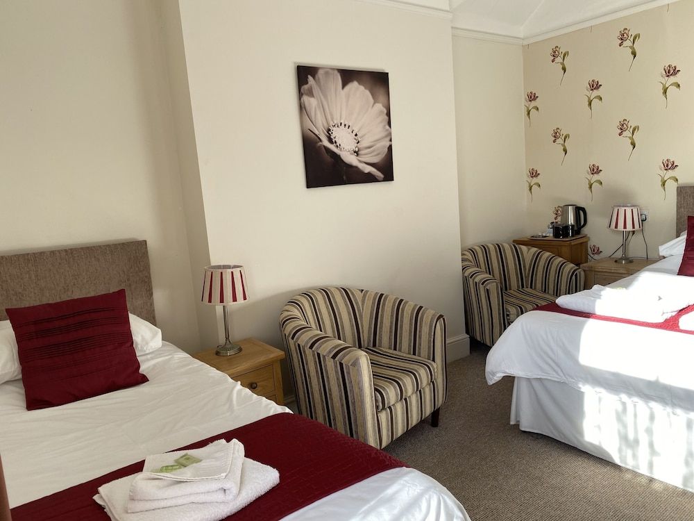 Double and 1 Twin Room, Garden View