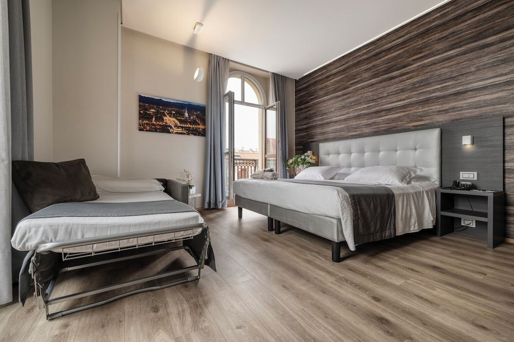 Concord Hotel Deluxe Triple Room 2