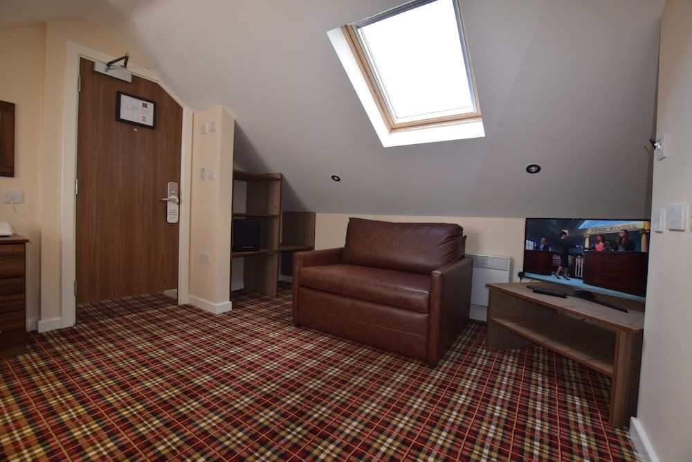 Lucky 8 Hotel Superior Twin Room 12