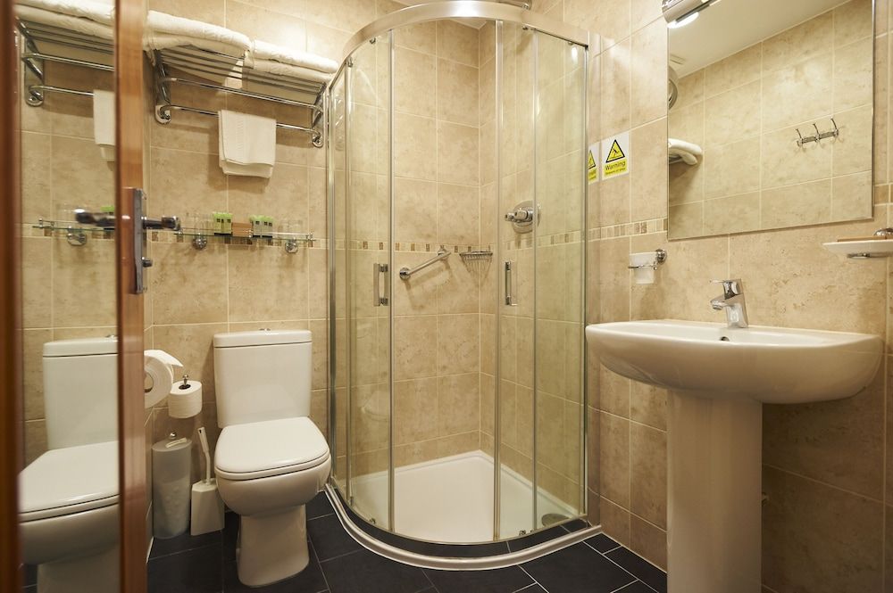 Luna Simone Hotel Twin Room 7