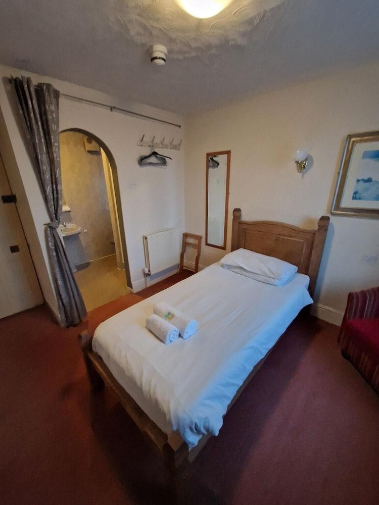 Standard Single Room, 1 Bedroom, Mountain View