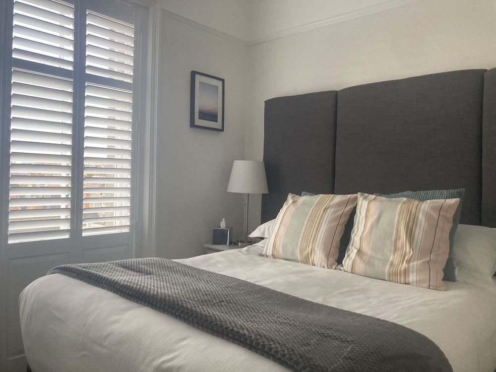 Double Room (Room 8,  Gosvenor,  Second Floor)