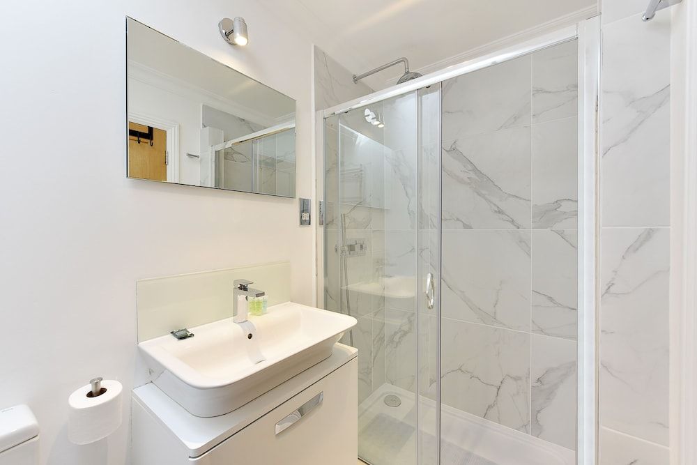 London Choice Apartments – Chelsea Superior Apartment, 2 Bedrooms (Second Floor- Markham Square) 15