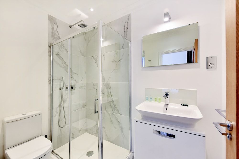 London Choice Apartments – Chelsea Superior Apartment, 2 Bedrooms (First Floor- Markham Square) 14