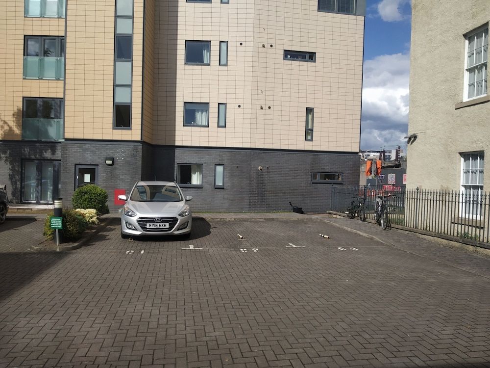 undefined Number 52 Charlotte Street 4